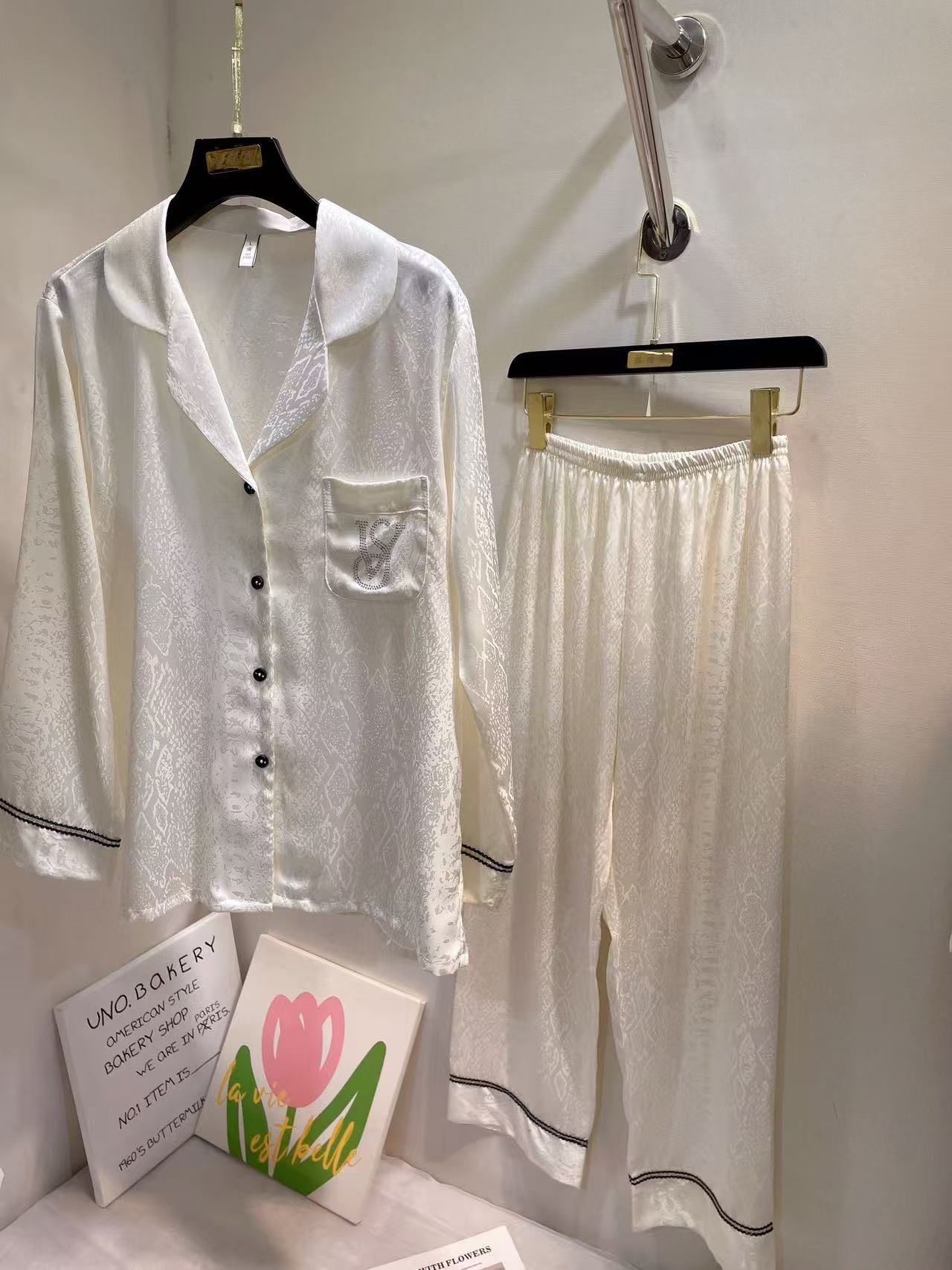 Victoria’s Secret Luxury