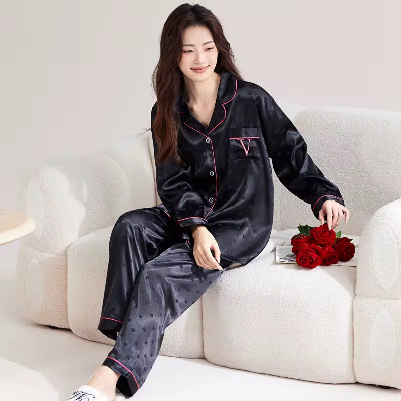 Red Heart – Victoria’s Secret