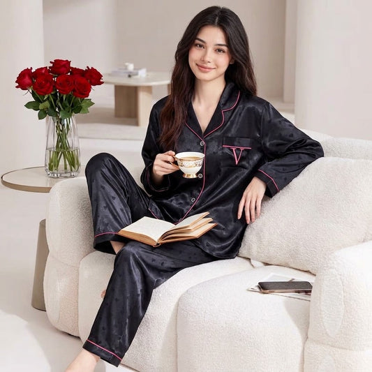 Red Heart – Victoria’s Secret
