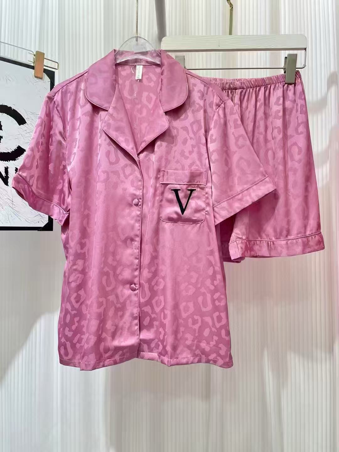 Victoria’s Secret Satin Pajama Shorts KISSY